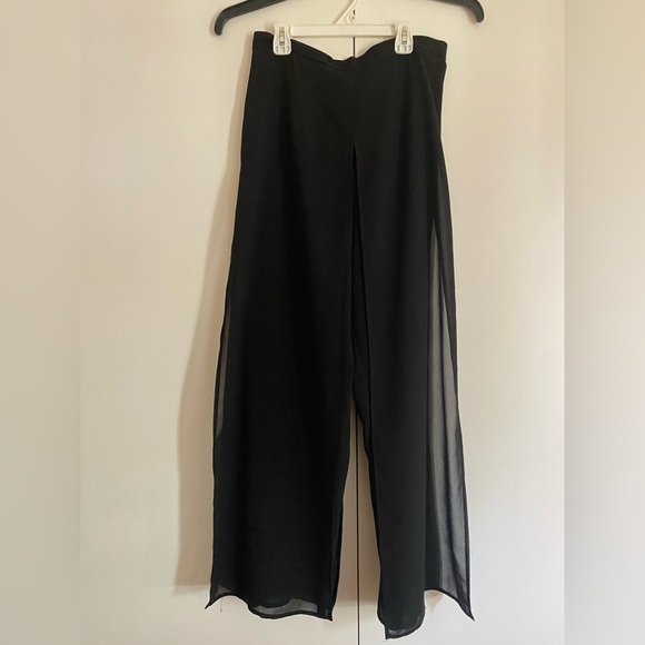 Black wide leg fly away chiffon pants - Picture 2 of 4